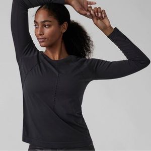 Athleta Foothill Long Sleeve